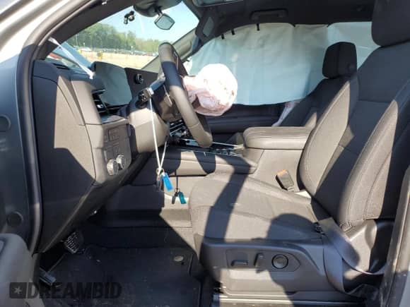 2025 Chevrolet Tahoe LS with VIN 1GNS5MRD7SR337214, listed as a Copart auction lot 68436925 with 3,512 mi miles and Salvage title. Bid and sale history available at DreamBid. Image 7.