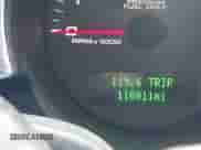 2009 Ford Mustang Shelby GT500 z VIN 1ZVHT88S595137432, wystawiony jako IAAI lot #41941872 z przebiegiem 118 011 mil mil oraz . Historia ofert i sprzedaży dostępna na DreamBid. Obrazek 16.