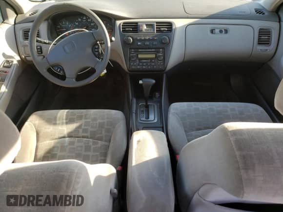 2002 Honda Accord SE with VIN JHMCG66852C016526, listed as a Copart auction lot 84212955 with 231,332 mi miles and Salvage title. Bid and sale history available at DreamBid. Image 8.