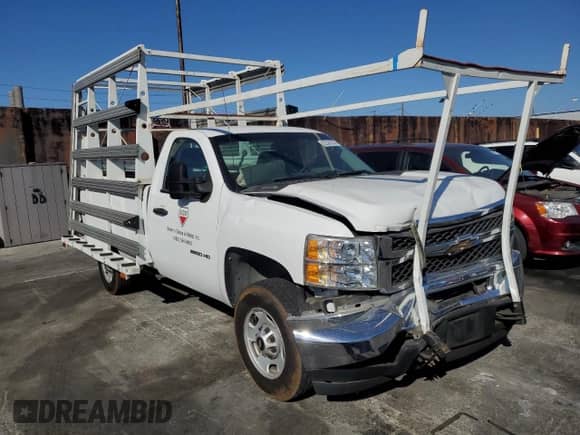 2012 Chevrolet Silverado 2500HD Work Truck with VIN 1GC0CVCG8CF178561, listed as a Copart auction lot 82320235 with 132,393 mi miles and Salvage title. Bid and sale history available at DreamBid. Image 4.