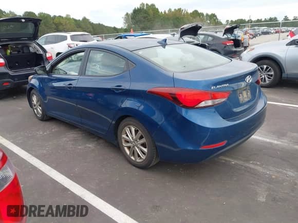 2014 Hyundai Elantra SE with VIN KMHDH4AE5EU138124, listed as a IAAI auction lot 43399182 with 117,417 mi miles and . Bid and sale history available at DreamBid. Image 3.