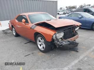 2011 Dodge Challenger with VIN 2B3CJ4DG3BH512862, listed as a IAAI auction lot 42068430 with 194,068 mi miles and . Bid and sale history available at DreamBid. Image 1.