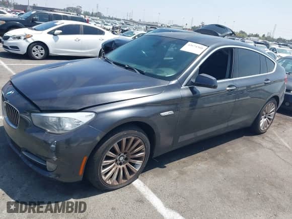 2013 BMW 5 Series 535i Gran Turismo xDrive с VIN WBASP2C55DC339555, выставлен на аукционе IAAI как лот 42674360 с пробегом 170 559 миль миль и . История ставок и продаж доступна на DreamBid. Изображение 17.