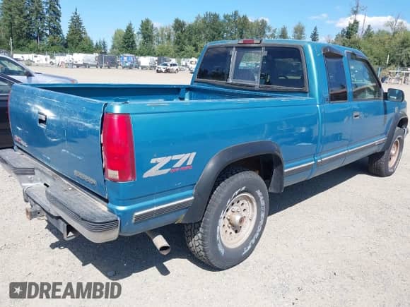 1997 GMC Sierra 1500 с VIN 2GTEK19R9V1566662, выставлен на аукционе IAAI как лот 43051145 с пробегом 209 691 миль миль и . История ставок и продаж доступна на DreamBid. Изображение 4.