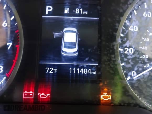 2019 Hyundai Elantra SEL z VIN 5NPD84LF4KH484407, wystawiony jako IAAI lot #43350400 z przebiegiem 111 484 mil mil oraz . Historia ofert i sprzedaży dostępna na DreamBid. Obrazek 15.