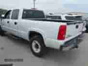 2003 Chevrolet Silverado 1500HD LS с VIN 1GCGC13U43F221791, выставлен на аукционе IAAI как лот 42794725 с пробегом 126 318 миль миль и . История ставок и продаж доступна на DreamBid. Изображение 3.