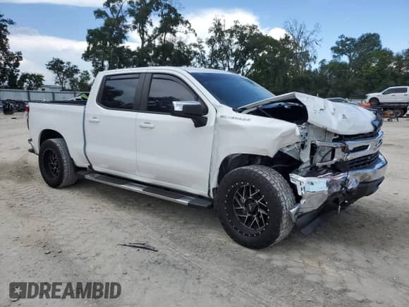 2021 Chevrolet Silverado 1500 LT with VIN 3GCPWCED0MG298688, listed as a Copart auction lot 67903135 with 94,935 mi miles and Non repairable. Bid and sale history available at DreamBid. Image 4.