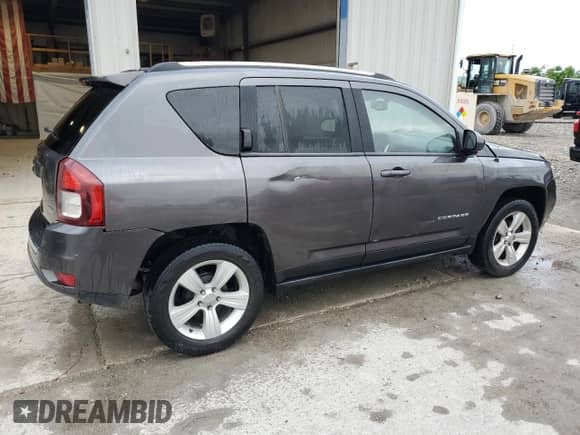 2015 Jeep Compass High Altitude с VIN 1C4NJCEA5FD171737, выставлен на аукционе Copart как лот 56751855 с пробегом 166 465 миль миль и Списание • Salvage title. История ставок и продаж доступна на DreamBid. Изображение 3.