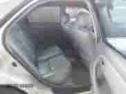 2000 Toyota Camry CE с VIN 4T1BG22K1YU638286, выставлен на аукционе IAAI как лот 43400822 с пробегом 220 729 миль миль и . История ставок и продаж доступна на DreamBid. Изображение 8.