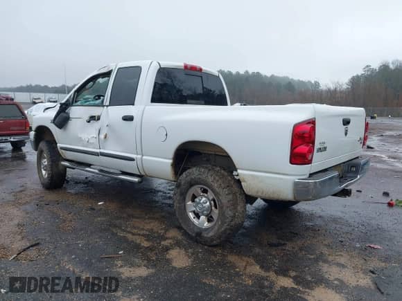 2007 Dodge 2500 SLT с VIN 1D7KS28C67J525121, выставлен на аукционе IAAI как лот 41591016 с пробегом 224 865 миль миль и . История ставок и продаж доступна на DreamBid. Изображение 3.