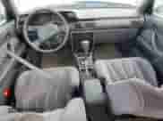 1989 Toyota Camry z VIN JT2VV22E3K0049538, wystawiony jako Copart lot #78870034 z przebiegiem 100 396 mil mil oraz Czysty tytuł • Clean title. Historia ofert i sprzedaży dostępna na DreamBid. Obrazek 8.