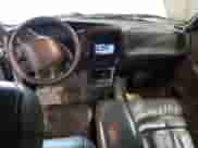 2000 Ford Explorer with VIN 1FMDU85P7YZA26236, listed as a Copart auction lot 68557485 with 216,287 mi miles and Salvage title. Bid and sale history available at DreamBid. Image 8.