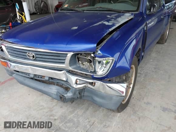 1995 Toyota Tacoma z VIN 4TAVN53F9SZ023310, wystawiony jako IAAI lot #43400554 z przebiegiem 311 607 mil mil oraz . Historia ofert i sprzedaży dostępna na DreamBid. Obrazek 6.
