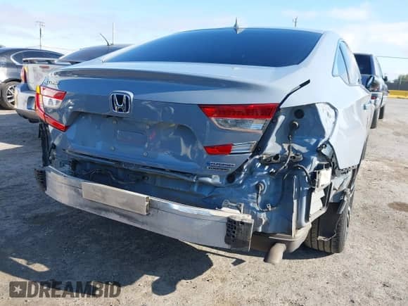 2021 Honda Accord Touring с VIN 1HGCV3F92MA005613, выставлен на аукционе IAAI как лот 42471515 с пробегом 105 304 миль миль и . История ставок и продаж доступна на DreamBid. Изображение 6.