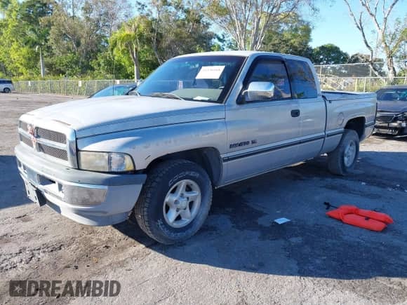 1997 Dodge 1500 с VIN 3B7HC13Y6VG813248, выставлен на аукционе IAAI как лот 41136168 с пробегом 118 392 миль миль и . История ставок и продаж доступна на DreamBid. Изображение 17.