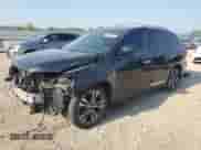 2017 Nissan Pathfinder S with VIN 5N1DR2MN8HC640598, listed as a Copart auction lot 68779055 with 100,993 mi miles and Salvage title. Bid and sale history available at DreamBid. Image 1.