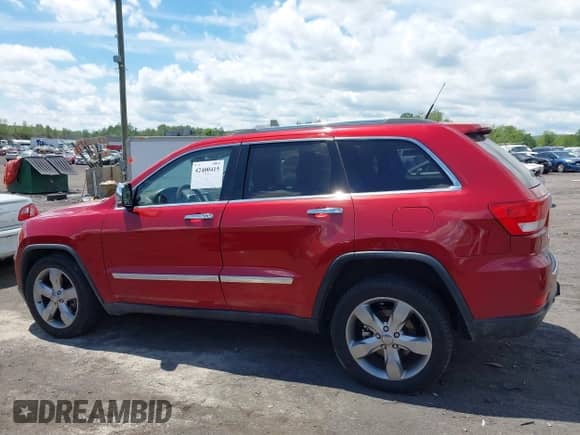 2011 Jeep Grand Cherokee Overland z VIN 1J4RR6GT5BC517175, wystawiony jako IAAI lot #42400415 z przebiegiem 197 019 mil mil oraz . Historia ofert i sprzedaży dostępna na DreamBid. Obrazek 14.