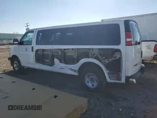 2018 Chevrolet Express Passenger LT с VIN 1GAZGPFG1J1270097, выставлен на аукционе Copart как лот 79057124 с пробегом 105 682 миль миль и Списание • Salvage title. История ставок и продаж доступна на DreamBid. Изображение 2.