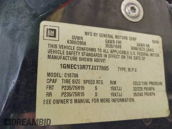 1996 Chevrolet Tahoe z VIN 1GNEC13R7TJ377895, wystawiony jako IAAI lot #42523646 z przebiegiem 267 990 mil mil oraz . Historia ofert i sprzedaży dostępna na DreamBid. Obrazek 9.