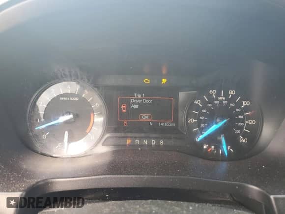 2018 Ford Explorer XLT with VIN 1FM5K7D8XJGB64627, listed as a Copart auction lot 83804395 with 141,653 mi miles and Salvage title. Bid and sale history available at DreamBid. Image 9.