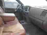 2007 Dodge 1500 SLT z VIN 3D7KR19D77G842727, wystawiony jako IAAI lot #41909108 z przebiegiem 202 619 mil mil oraz . Historia ofert i sprzedaży dostępna na DreamBid. Obrazek 5.