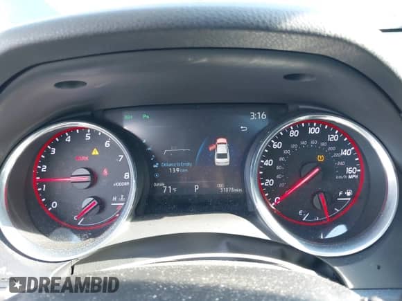 2020 Toyota Camry XSE z VIN 4T1K61AK8LU340342, wystawiony jako IAAI lot #43481652 z przebiegiem 31 078 mil mil oraz . Historia ofert i sprzedaży dostępna na DreamBid. Obrazek 7.