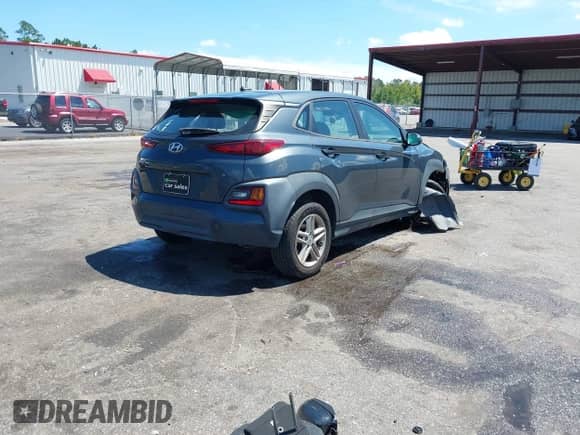 2021 Hyundai Kona SE с VIN KM8K12AA5MU663793, выставлен на аукционе IAAI как лот 43153923 с пробегом 94 546 миль миль и . История ставок и продаж доступна на DreamBid. Изображение 4.
