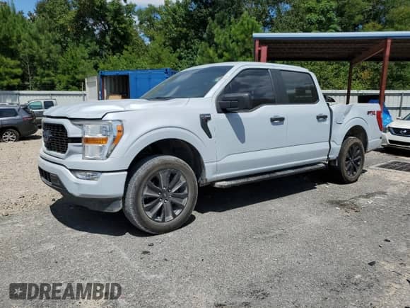 2021 Ford F-150 XL с VIN 1FTEW1CP3MKD30888, выставлен на аукционе Copart как лот 70834225 с пробегом 125 042 миль миль и Списание • Salvage title. История ставок и продаж доступна на DreamBid. Изображение 1.