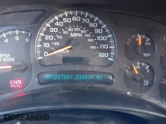 2005 Chevrolet Tahoe Z71 с VIN 1GNEK13T75R138138, выставлен на аукционе IAAI как лот 43366618 с пробегом 232 894 миль миль и . История ставок и продаж доступна на DreamBid. Изображение 7.
