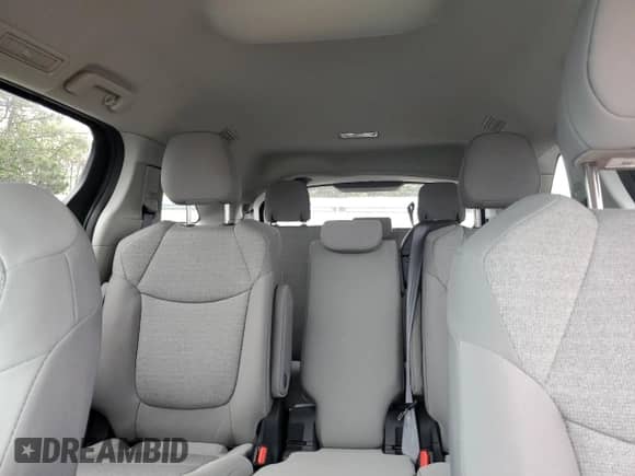 2024 Toyota Sienna LE с VIN 5TDKSKFC9RS150229, выставлен на аукционе Copart как лот 54829595 с пробегом 12 384 миль миль и Списание • Salvage title. История ставок и продаж доступна на DreamBid. Изображение 10.