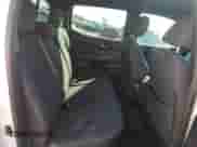 2017 Toyota Tacoma TRD Off Road z VIN 5TFCZ5AN6HX112007, wystawiony jako Copart lot #85649345 z przebiegiem 88 863 mil mil oraz Szkoda całkowita • Salvage title. Historia ofert i sprzedaży dostępna na DreamBid. Obrazek 11.