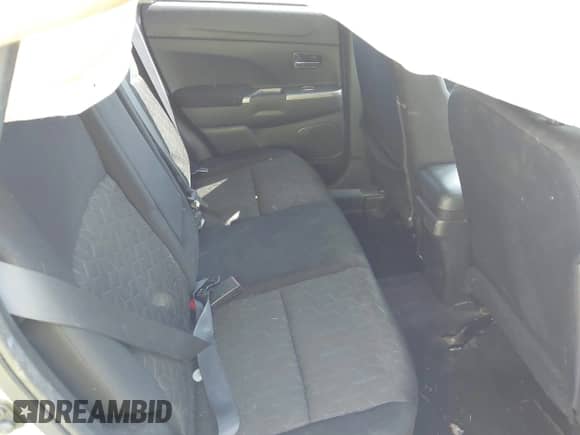 2020 Mitsubishi Outlander ES с VIN JA4AR3AU4LU024869, выставлен на аукционе IAAI как лот 42978206 с пробегом 100 329 миль миль и . История ставок и продаж доступна на DreamBid. Изображение 8.