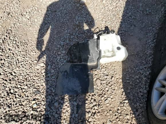 2003 Mercedes-Benz C 320 z VIN WDBRN64J73A505674, wystawiony jako Copart lot #84445735 z przebiegiem 131 967 mil mil oraz Szkoda całkowita • Salvage title. Historia ofert i sprzedaży dostępna na DreamBid. Obrazek 12.