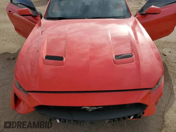 2020 Ford Mustang EcoBoost Premium z VIN 1FATP8UH7L5131575, wystawiony jako Copart lot #87602675 z przebiegiem 95 057 mil mil oraz Szkoda całkowita • Salvage title. Historia ofert i sprzedaży dostępna na DreamBid. Obrazek 11.