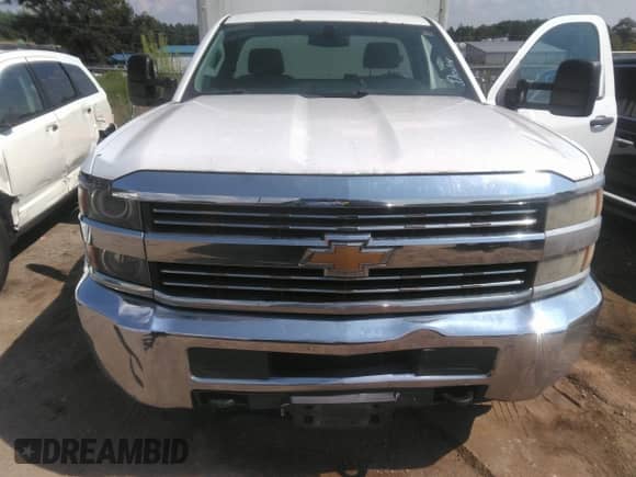 2015 Chevrolet Silverado 2500HD with VIN 1GB0CUEGXFZ108901, listed as a IAAI auction lot 43172292 with 222,616 mi miles and . Bid and sale history available at DreamBid. Image 6.