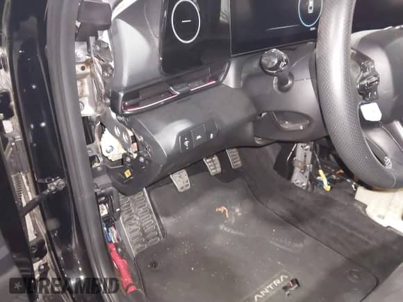 2022 Hyundai Elantra with VIN KMHLW4AK7NU008790, listed as a IAAI auction lot 43060959 with 28,605 mi miles and . Bid and sale history available at DreamBid. Image 18.