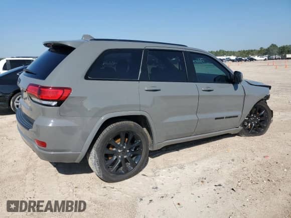 2021 Jeep Grand Cherokee Laredo X z VIN 1C4RJEAG0MC784911, wystawiony jako Copart lot #87283835 z przebiegiem 32 334 mil mil oraz Szkoda całkowita • Salvage title. Historia ofert i sprzedaży dostępna na DreamBid. Obrazek 3.