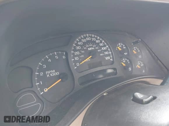2004 Chevrolet Suburban LS with VIN 1GNFK16Z24J318810, listed as a IAAI auction lot 40683169 with Not provided miles and . Bid and sale history available at DreamBid. Image 16.