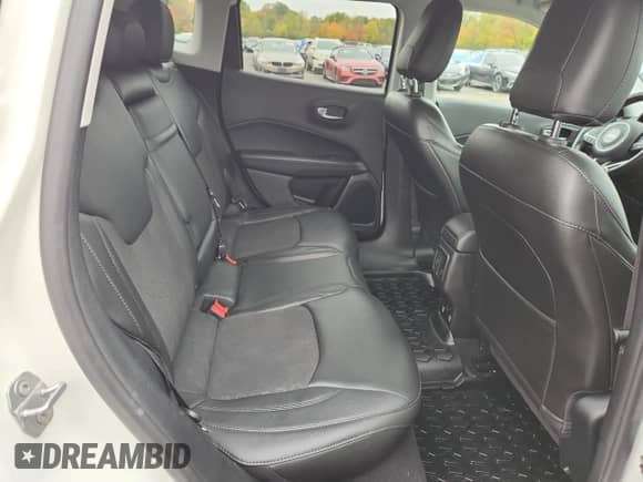 2018 Jeep Compass Latitude with VIN 3C4NJDBB9JT481282, listed as a Copart auction lot 86543825 with 92,137 mi miles and Non repairable. Bid and sale history available at DreamBid. Image 10.