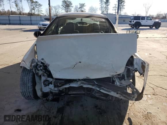 2005 Dodge Neon SXT z VIN 1B3ES56C65D172260, wystawiony jako Copart lot #85882804 z przebiegiem Nie podano mil oraz Szkoda całkowita • Salvage title. Historia ofert i sprzedaży dostępna na DreamBid. Obrazek 5.