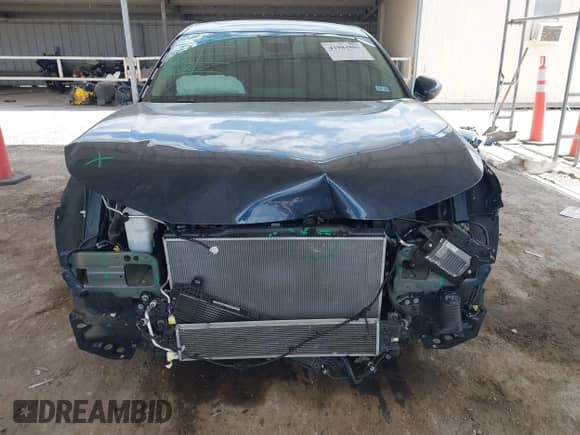 2024 Honda Accord Touring with VIN 1HGCY2F82RA057064, listed as a IAAI auction lot 42984803 with 12,643 mi miles and . Bid and sale history available at DreamBid. Image 13.