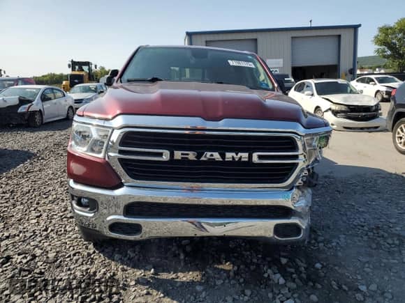 2020 Ram 1500 Lone Star z VIN 1C6SRFFT1LN117040, wystawiony jako Copart lot #71981175 z przebiegiem 92 277 mil mil oraz Szkoda całkowita • Salvage title. Historia ofert i sprzedaży dostępna na DreamBid. Obrazek 5.