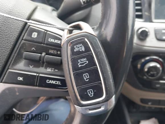 2019 Hyundai Accent Limited с VIN 3KPC34A39KE051348, выставлен на аукционе IAAI как лот 42401637 с пробегом 142 379 миль миль и . История ставок и продаж доступна на DreamBid. Изображение 10.