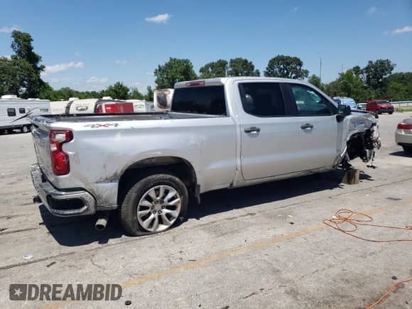 2020 Chevrolet Silverado 1500 Custom z VIN 3GCPYBEHXLG246779, wystawiony jako Copart lot #65254825 z przebiegiem 132 664 mil mil oraz Szkoda całkowita • Salvage title. Historia ofert i sprzedaży dostępna na DreamBid. Obrazek 3.