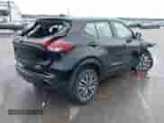 2024 Nissan Kicks SV z VIN 3N1CP5CV3RL497271, wystawiony jako IAAI lot #42850750 z przebiegiem 14 266 mil mil oraz . Historia ofert i sprzedaży dostępna na DreamBid. Obrazek 4.