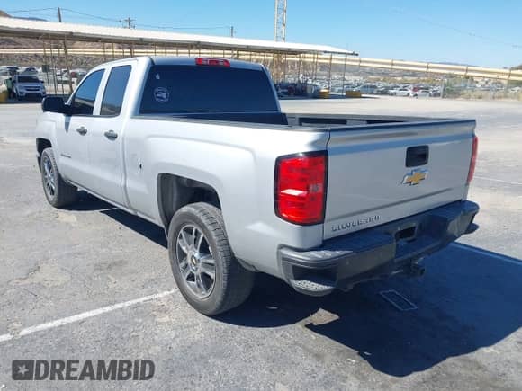 2015 Chevrolet Silverado 1500 Work Truck с VIN 1GCRCPEH1FZ356323, выставлен на аукционе IAAI как лот 43128197 с пробегом 159 030 миль миль и . История ставок и продаж доступна на DreamBid. Изображение 3.