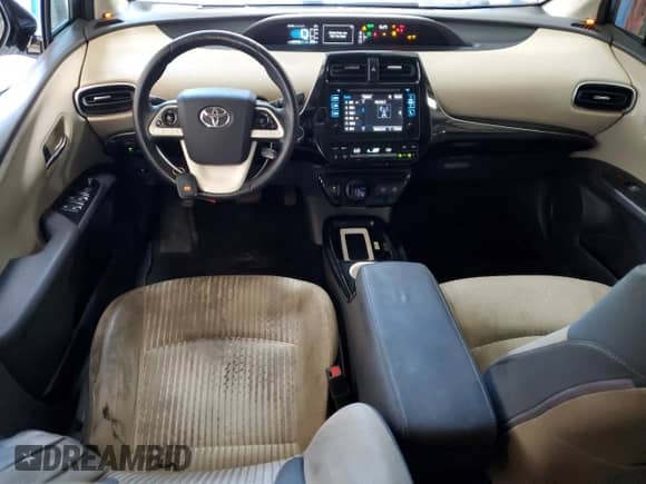 2016 Toyota Prius Three z VIN JTDKARFU2G3011434, wystawiony jako Copart lot #84400565 z przebiegiem 228 758 mil mil oraz Szkoda całkowita • Salvage title. Historia ofert i sprzedaży dostępna na DreamBid. Obrazek 8.