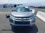 2021 Mitsubishi Outlander ES с VIN JA4ARUAU5MU035449, выставлен на аукционе IAAI как лот 42783031 с пробегом 73 998 миль миль и . История ставок и продаж доступна на DreamBid. Изображение 6.