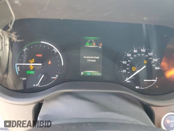 2022 Toyota Sienna XLE z VIN 5TDJRKEC3NS106018, wystawiony jako Copart lot #84283895 z przebiegiem 51 319 mil mil oraz Szkoda całkowita • Salvage title. Historia ofert i sprzedaży dostępna na DreamBid. Obrazek 9.