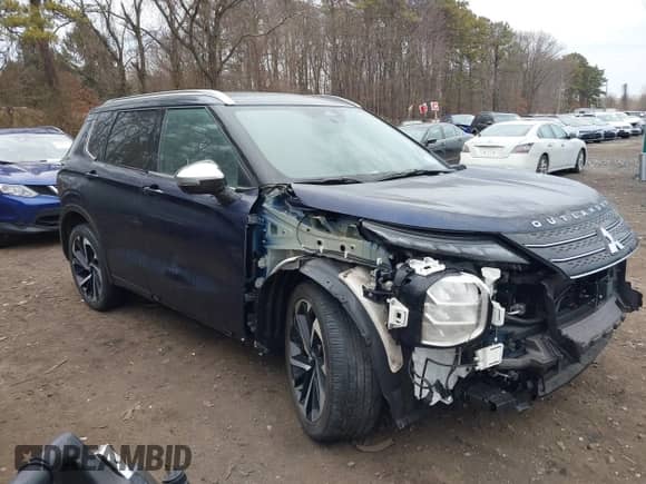 2023 Mitsubishi Outlander SEL z VIN JA4J4VA87PZ016822, wystawiony jako IAAI lot #41673740 z przebiegiem 22 164 mil mil oraz . Historia ofert i sprzedaży dostępna na DreamBid. Obrazek 13.